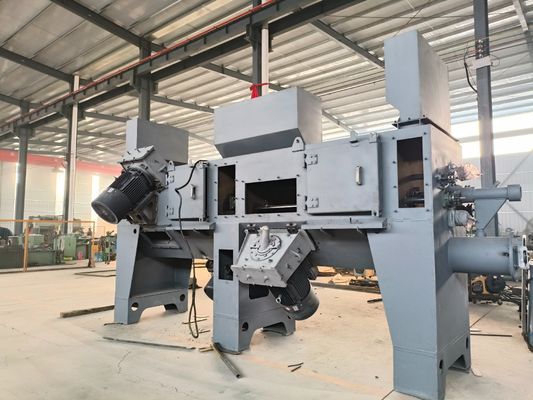 Machine à percer les portes à rouleaux en fil de fer à double position avec équipement de nettoyage de la rouille