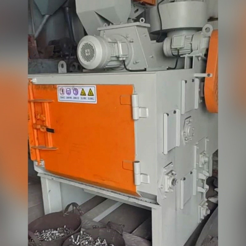 Machine de soufflage à tir de type rampant avec conception très énergétique et degré d'économie d'énergie